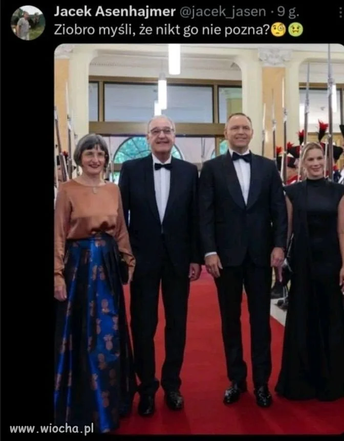 O jest nasz ananasek 