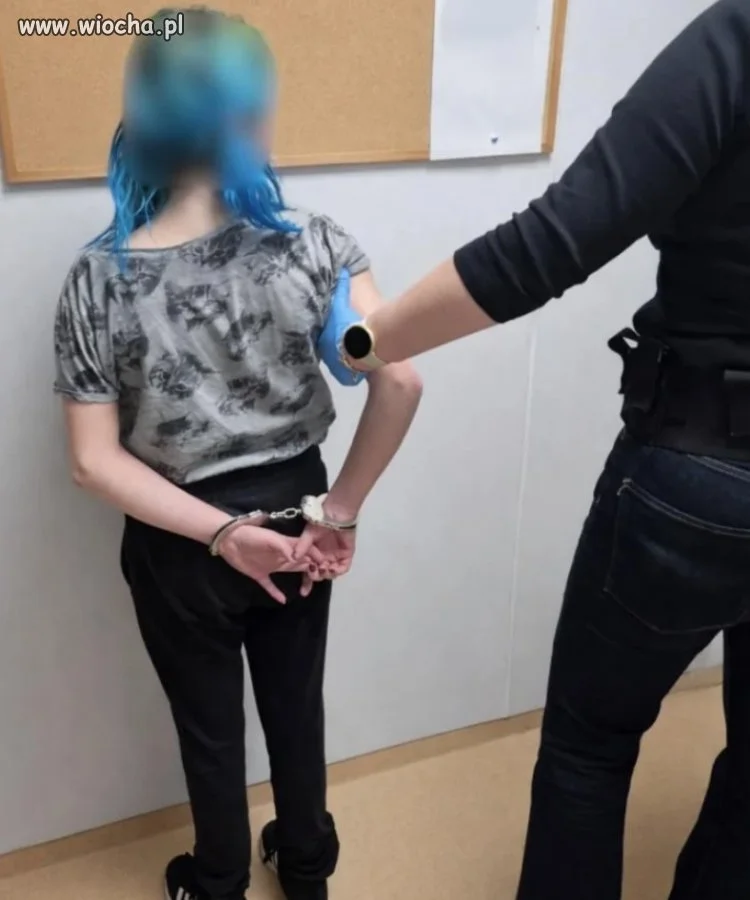 Patoinfluencerka zatrzymana podczas relacji na żywo