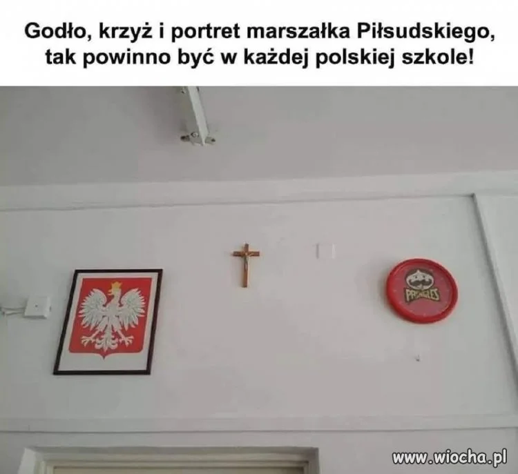 Zegar z Piłsudskim