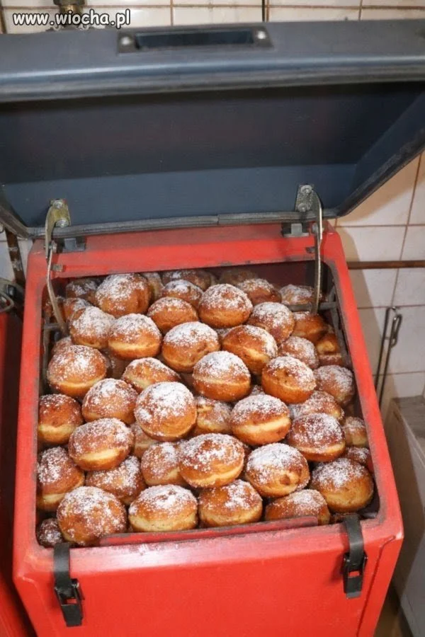 Pączki z Biedronki: 770 zł za tonę.