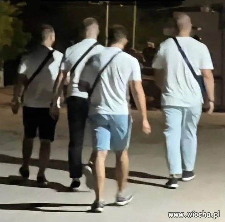 Też zapinacie pasy jak chodzicie po ulicy?