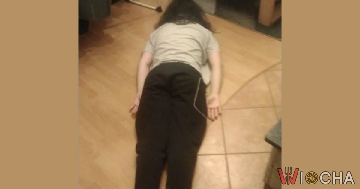 Martwy jak Bóg każe