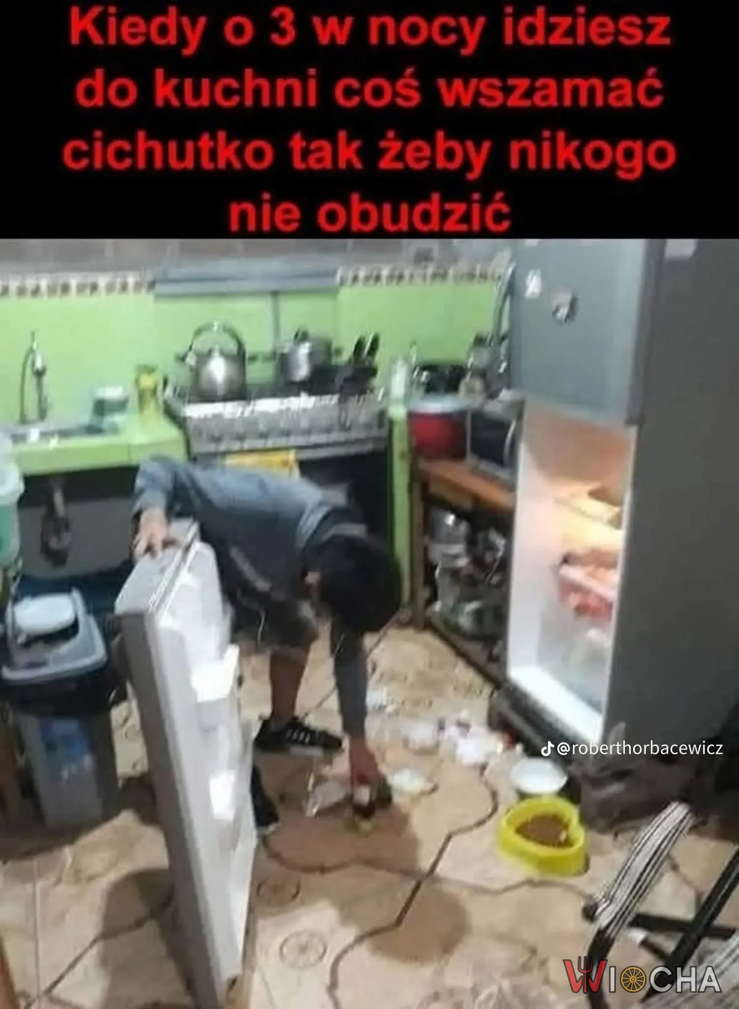 Cichutko jak mysz pod miotłą