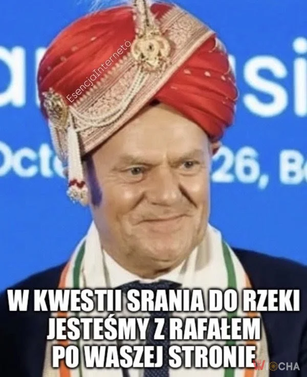 I cyk, w geście przyjaźni między narodami kolejny zrzut z "Czajki" do Wisły.