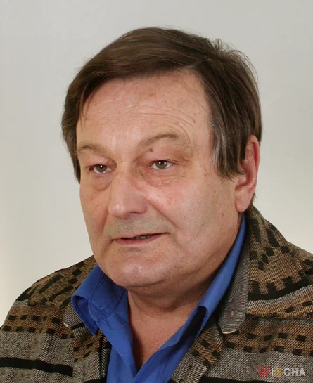 Ktoś tu nie wygląda na swojego!