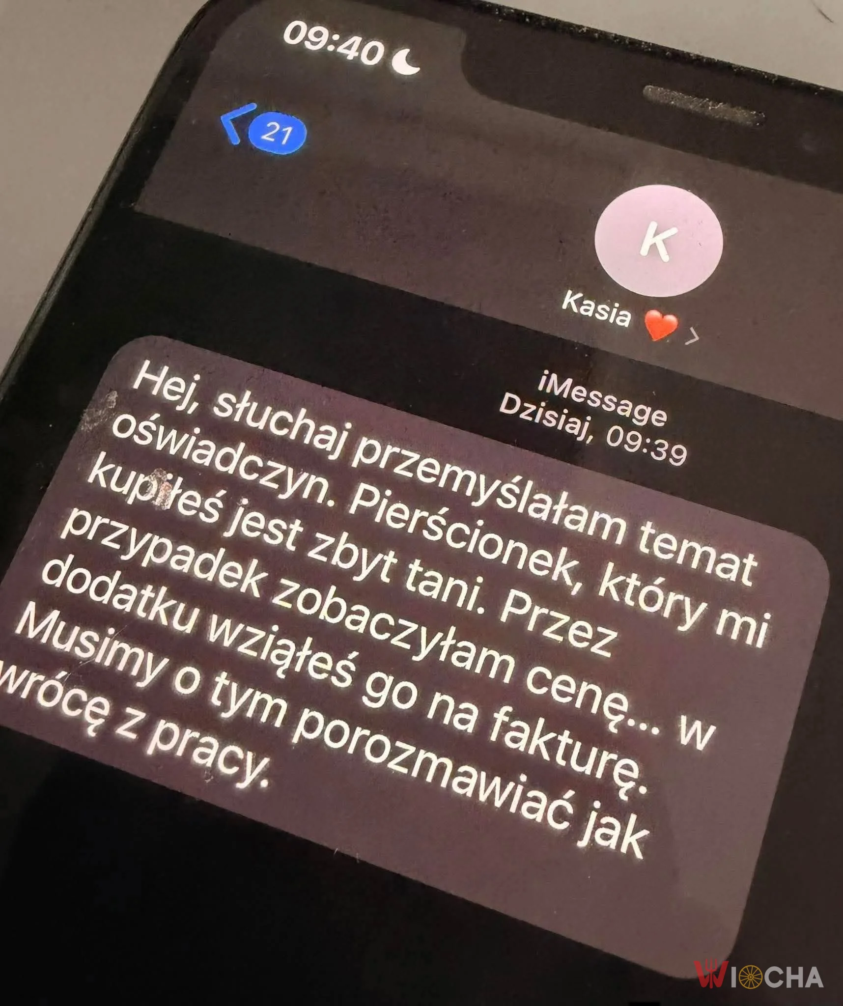 Tanie obrączki, kosztowne rozmowy