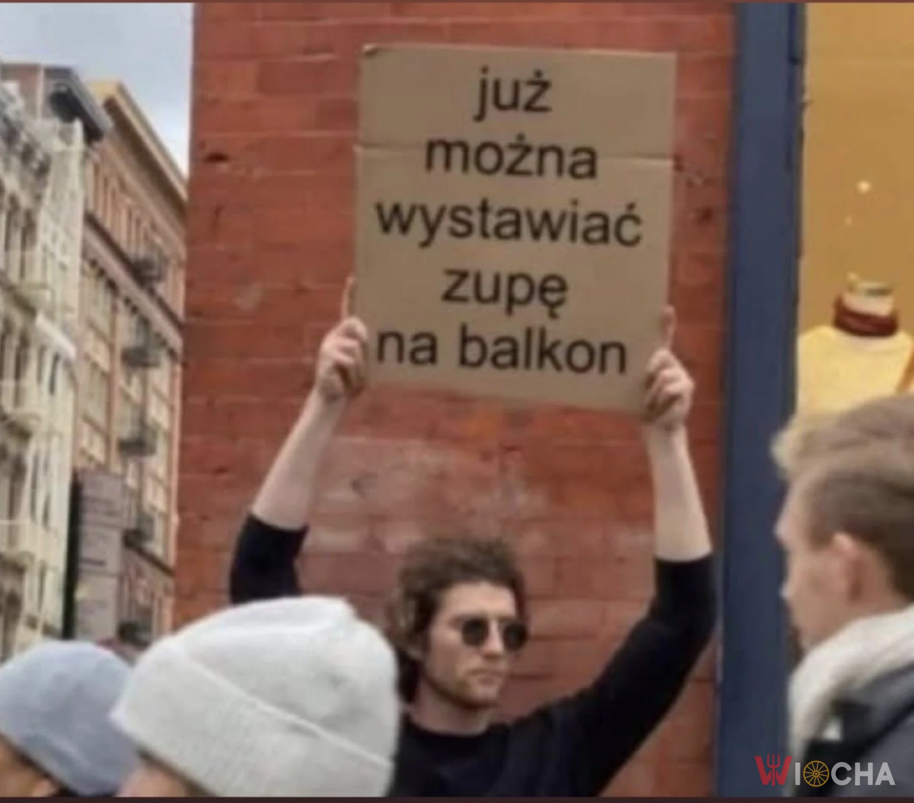 Już można trzymać zupę na balkonie