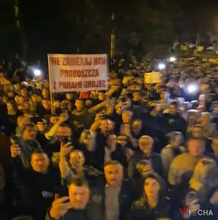 Tłum zablokował kościół w Grojcu. Poszło o odwołanie proboszcza
