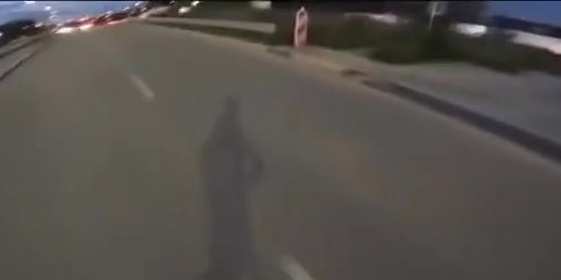 Chłopak uciekał przed policją na hulajnodze
