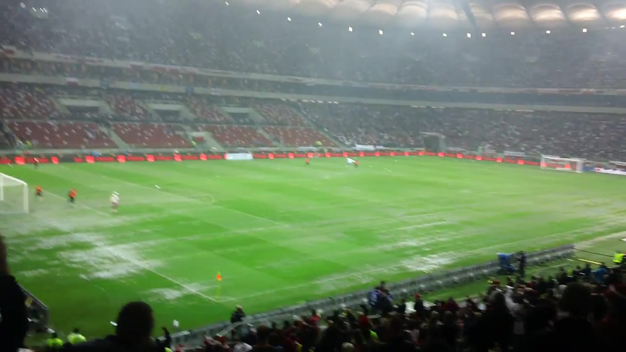 14 lat temu Polska stała się pośmiewiskiem. „Basen Narodowy” zamiast meczu z Anglią
