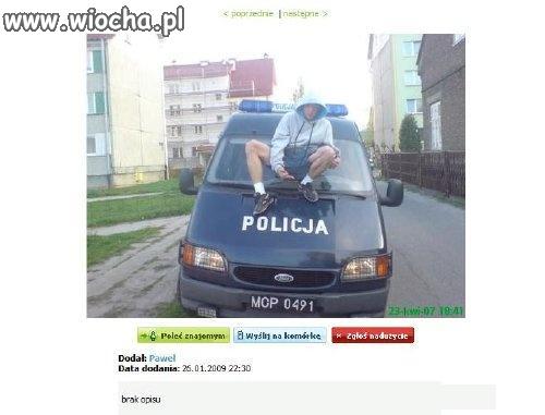 "Zobaczcie jaki twardziel ze mnie! Mogę wszystko!"