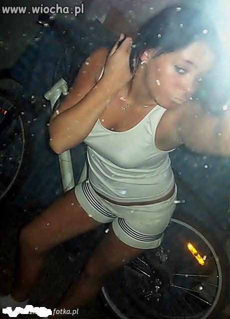 Photoshop, zdjęcie z ręki, sexy poza