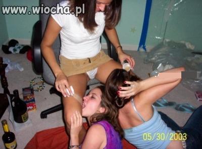 Nowoczesny sposób picia alkoholu.