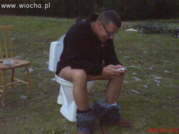 Nowoczesny Toi Toi.