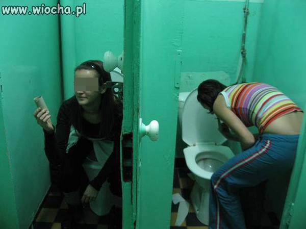 Szkolne WC