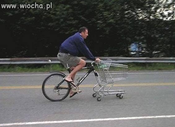 Wycieczka rowerowa na zakupy.