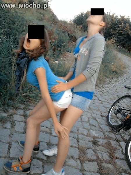 15-latki, seks w ubraniu