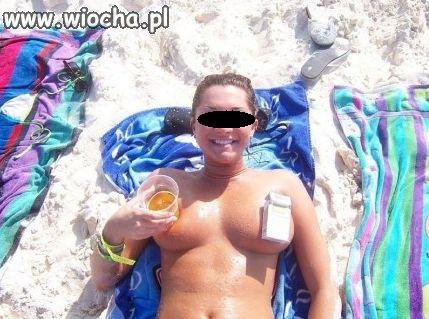 Dziunia na plaży