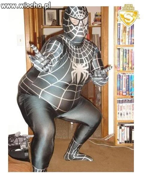 Tarantula wyszła z gniazda