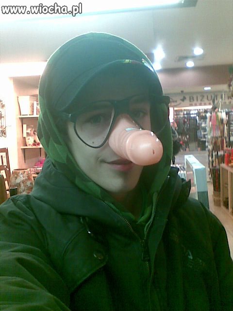 Fiut zamiast nosa 