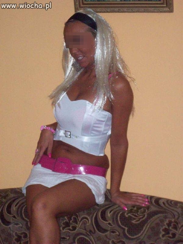 Wiejska blondyna