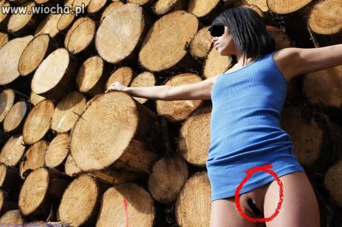 Modelka i jej forma promocji na fotce? 