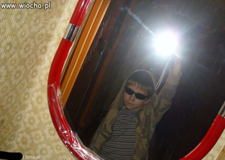 Młode pokolenie wiernie podąrza za modą...