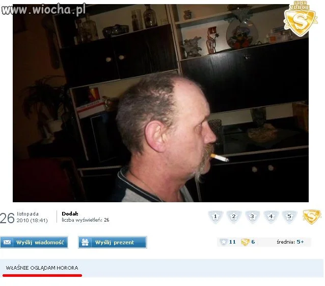 "WŁAŚNIE OGLĄDAM HORORA"