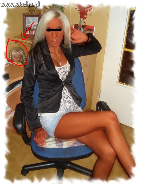 Solarka ze swoja koleżanką lalą