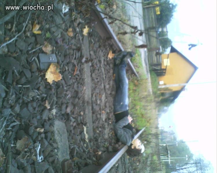 W oczekiwaniu na pociąg