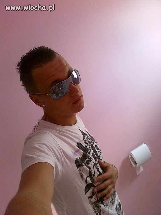 Sexy różowy chłopiec
