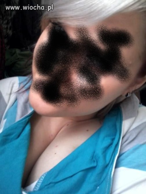 Co? klatka piersiowa jest niżej?