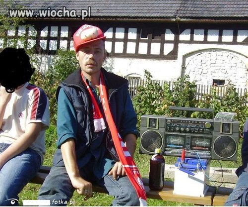 Super kibic czy super dj?
