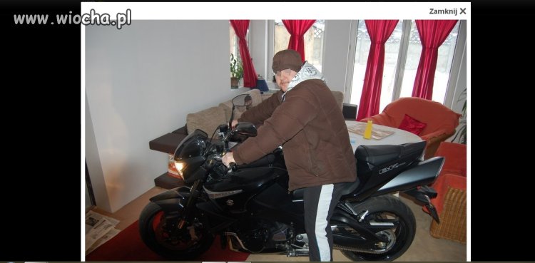 Pełen LANS.. Motocykl , kanapa i czapeczka