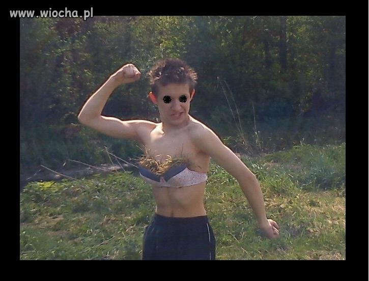Marzenia niespełnionego transwestyty chyba...