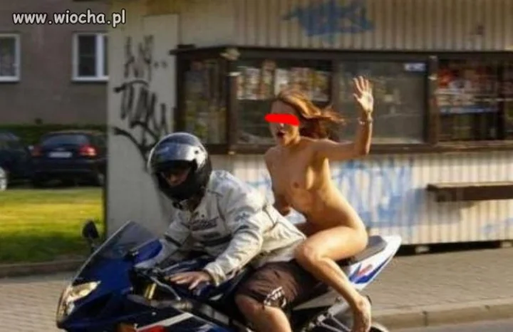 Dziewczyna na telefon