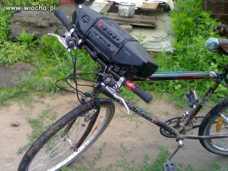 Bike hi-fi.