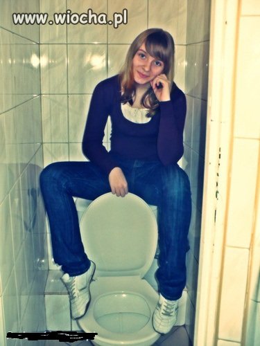 Standard na toilecie