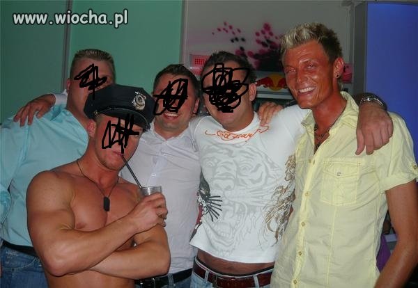 Gay partyyy?