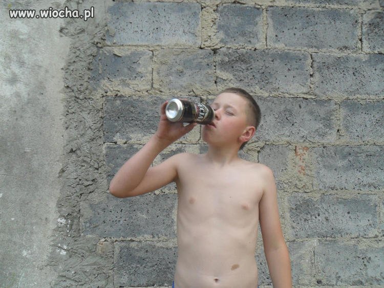 Zdjęcie 12-latka i ten podpis: