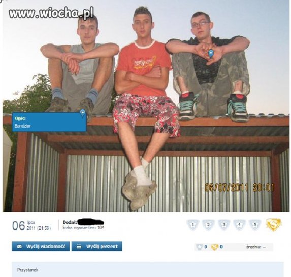 Bandziory na przystanku