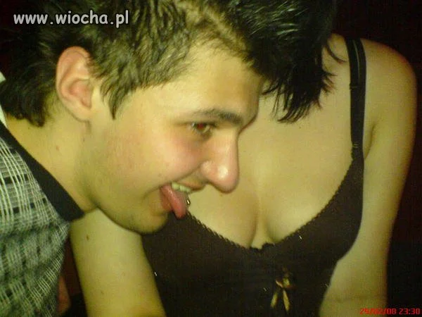 Podpis do zdjęcia mówił: