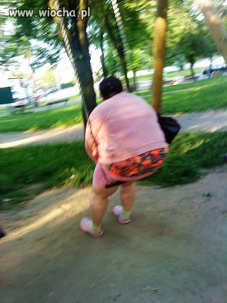 Jesteś tu mała taka sexy lala sexy lala, crazy lala
