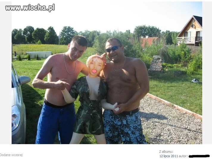 A będą jakieś laski?