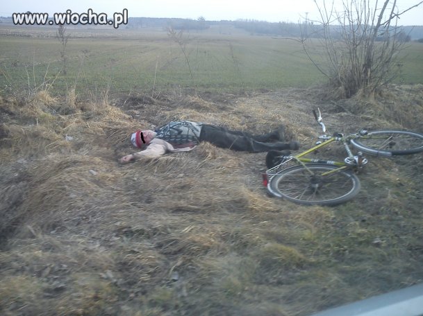 Zaniemógł :P 