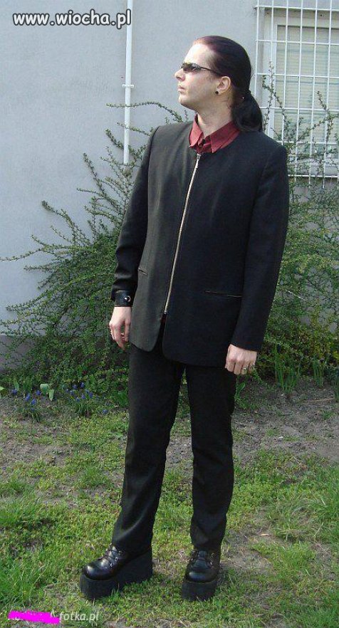 "Elegancki" dziuniuś