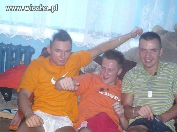 Trzeba się pochwalić z facebooku