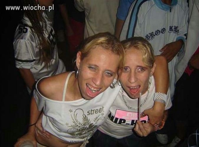 Sexowne dziewczęta