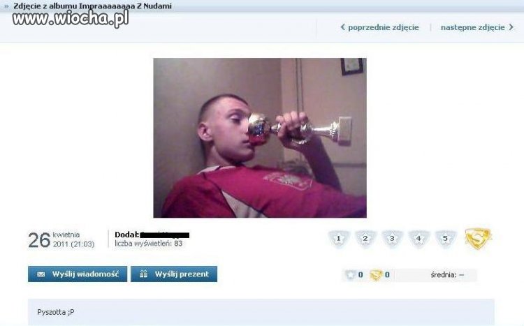 Są ludzie i taborety..