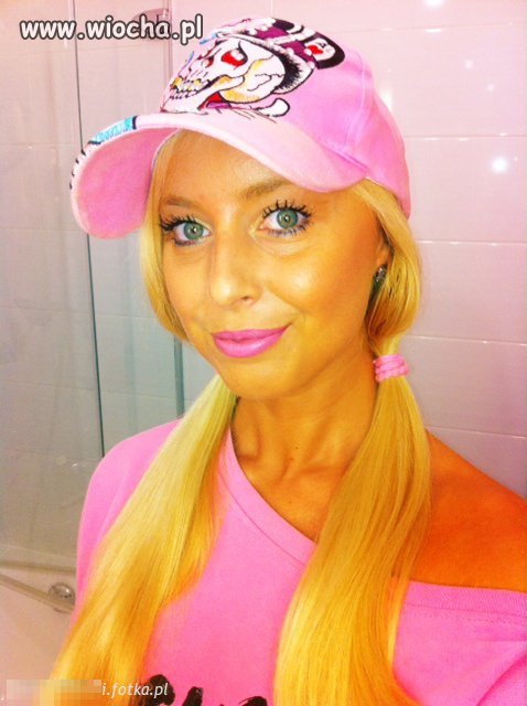 " I wanna be your Barbie " 